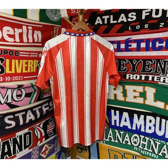 Atletico de Madrid | Men’s Medium Retro Jersey - Picture 7 of 7